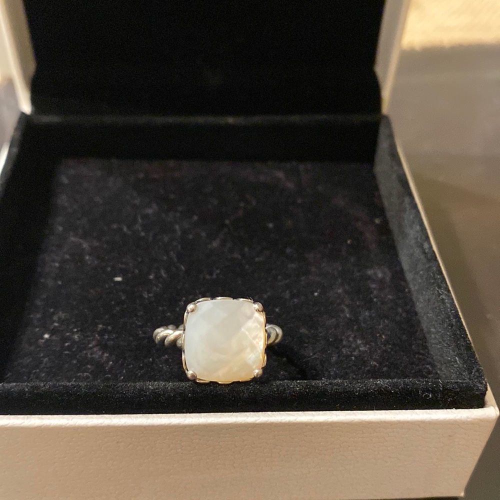 Pandora retired mother of pearl ring